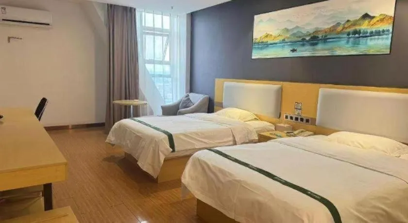 Bed in GreenTree Inn Huanggang City Wuxue City Kanjiang Avenue