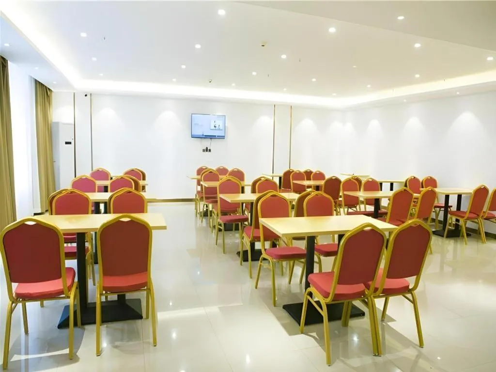 GreenTree Inn Huanggang City Wuxue City Kanjiang Avenue