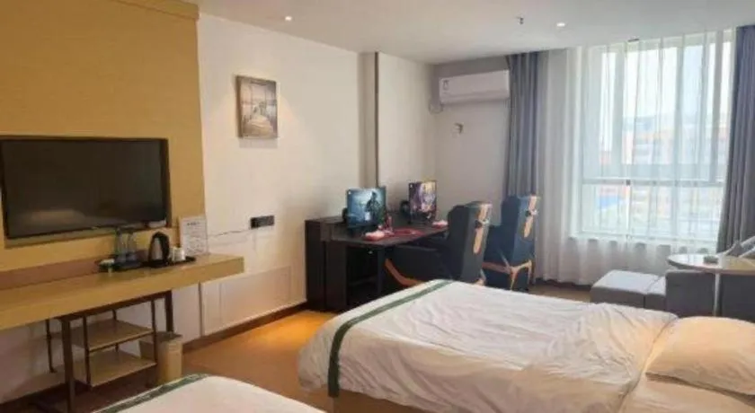 Bed in GreenTree Inn Huanggang City Wuxue City Kanjiang Avenue