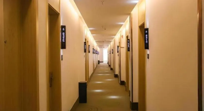 GreenTree Inn Express Gongqing City Nanchang University