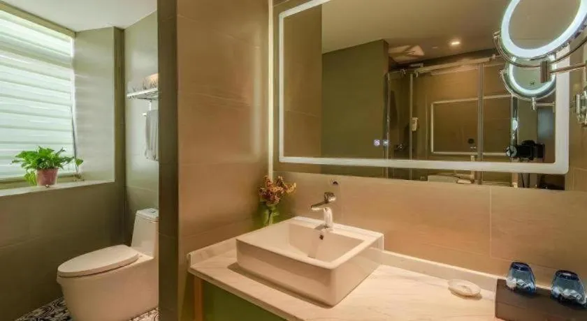 GME Hefei Qianshan North Road Phoenix City Hotel