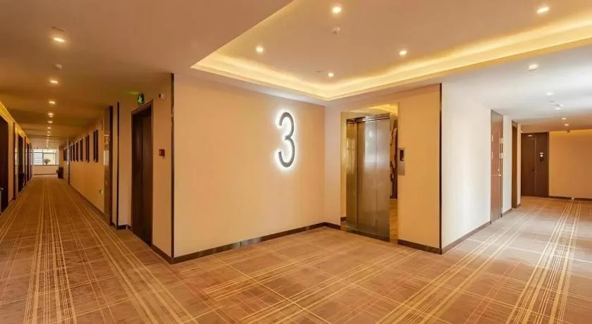 GME Hefei Qianshan North Road Phoenix City Hotel