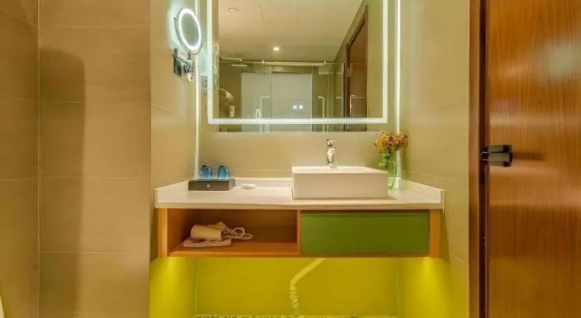 GME Hefei Qianshan North Road Phoenix City Hotel