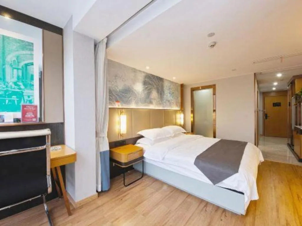 Bed in GreenTree Eastern Hotel Huai'an Bus Station Zhou Enlai Memorial