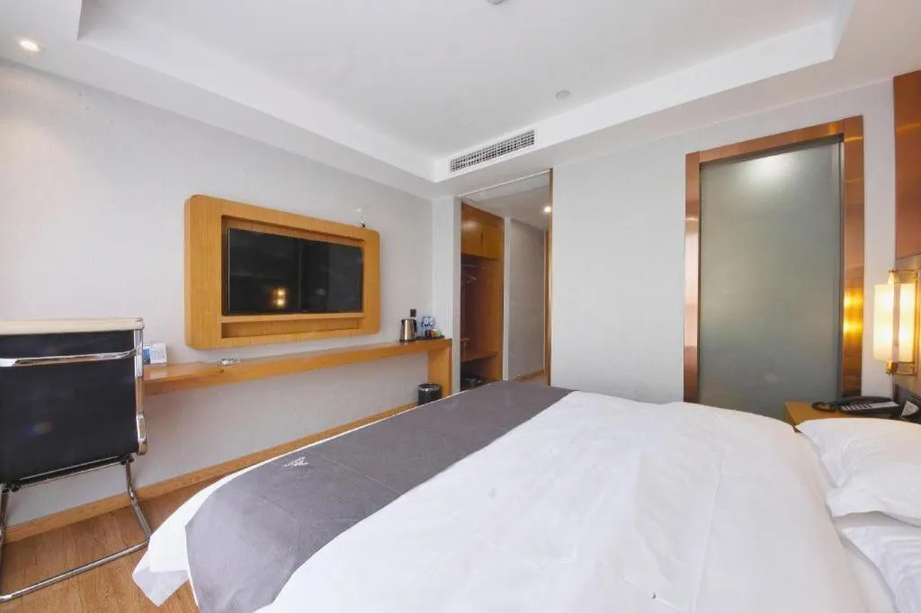 Bed in GreenTree Eastern Hotel Huai'an Bus Station Zhou Enlai Memorial