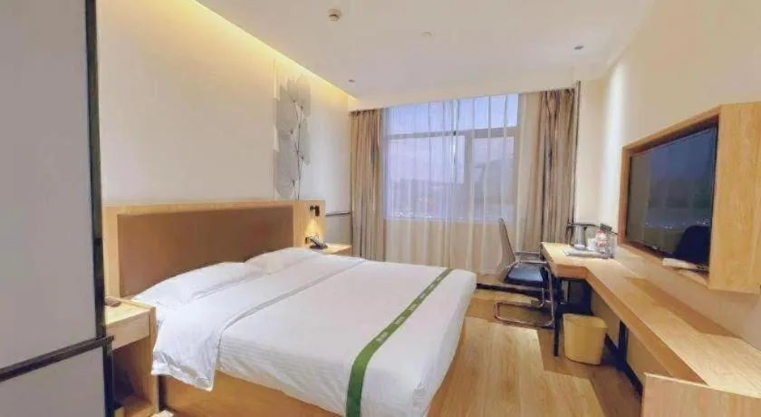 Bed in GreenTree Inn Nanjing Baijiahu