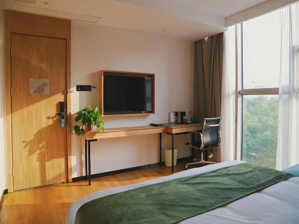 Bed in GreenTree Inn Nanjing Baijiahu