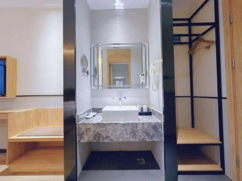 GreenTree Inn Nanjing Baijiahu