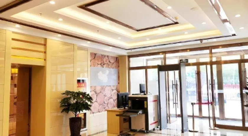 GreenTree Inn Urumqi Airport Tianyi International City