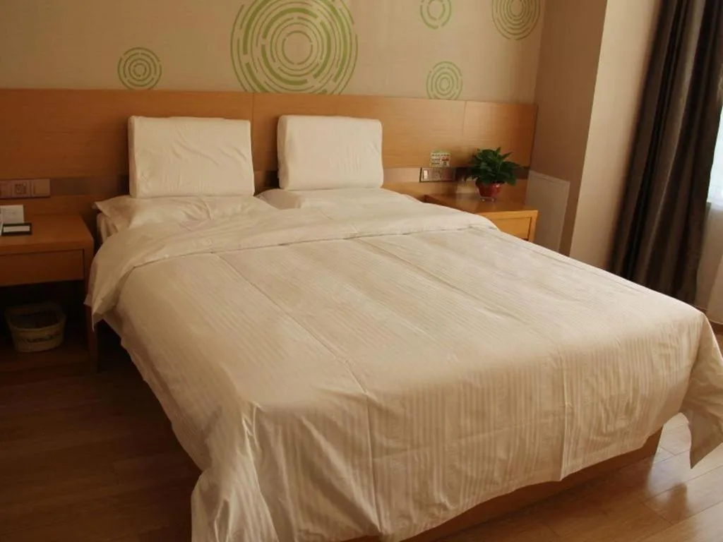 Bed in GreenTree Inn Pingdingshan Wanda Plaza Branch
