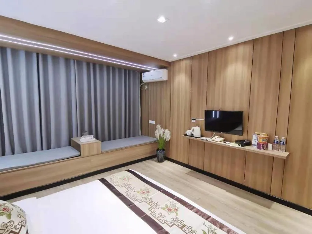 Shell Zaozhuang Taierzhuang Ancient City East Gate Hotel