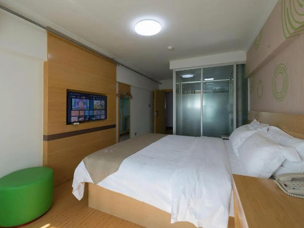 Bed in GreenTree Inn Qinhuangdao Changli County Guangyuan Life Square Duanyang Street East Section