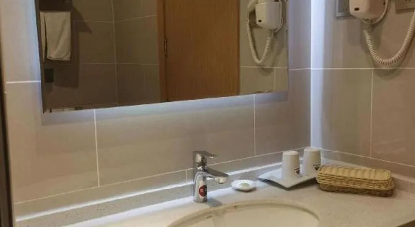 GreenTree Inn Qinhuangdao Changli County Guangyuan Life Square Duanyang Street East Section