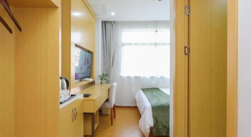 Bed in GreenTree Inn Jiaxin Puyuan Kaixuan Road