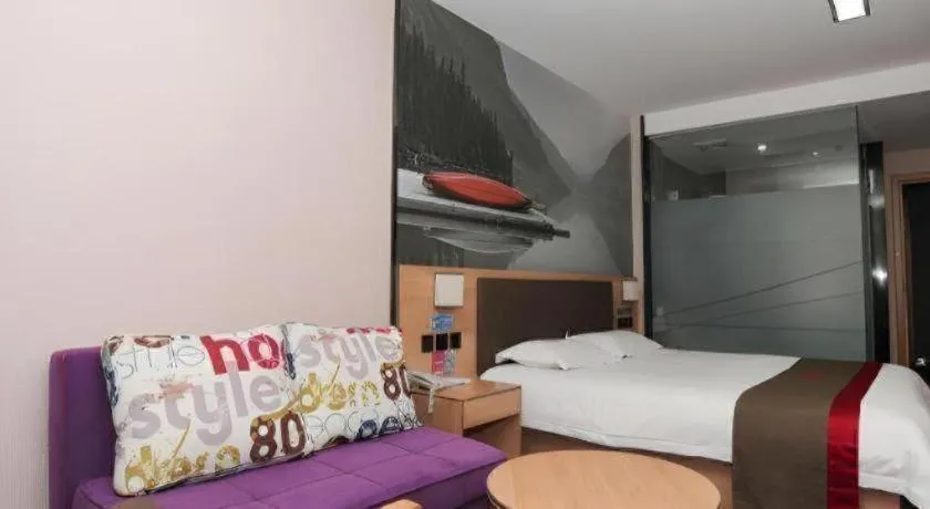 Bed in Thank Inn Hotel Hebei Hengshui Development Zone Baoyun Street Hengbai