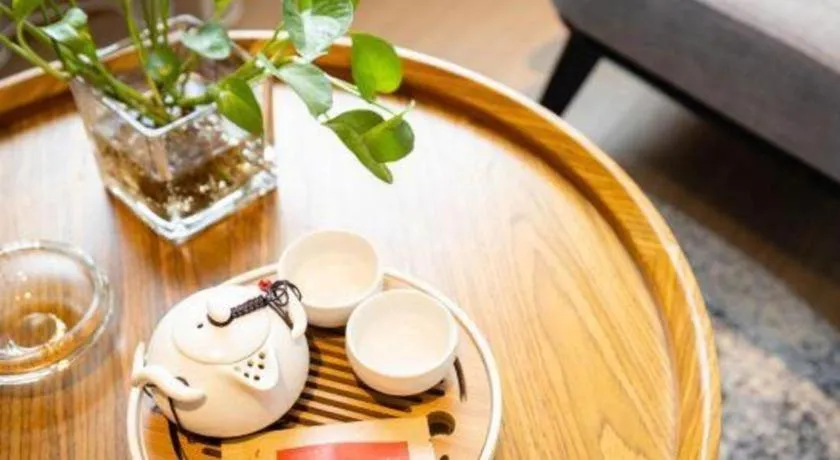 Yitel Collection Shenyang Hunnan Olympic Sports Center Caixia Street Metro Station