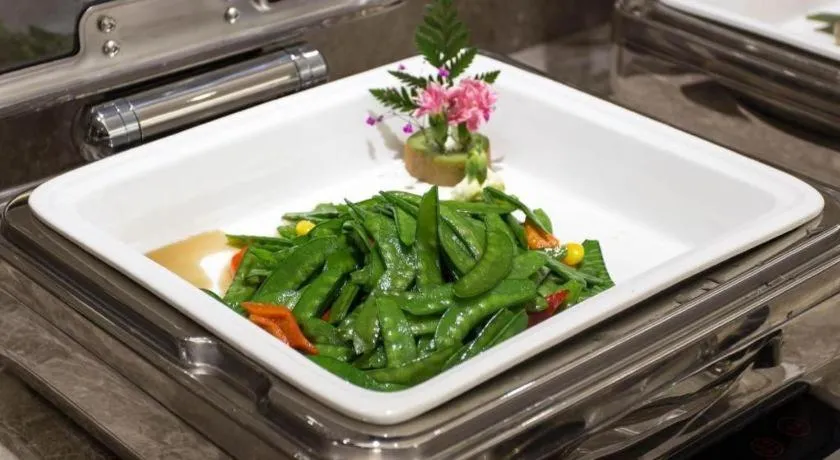 Yitel Collection Shenyang Hunnan Olympic Sports Center Caixia Street Metro Station