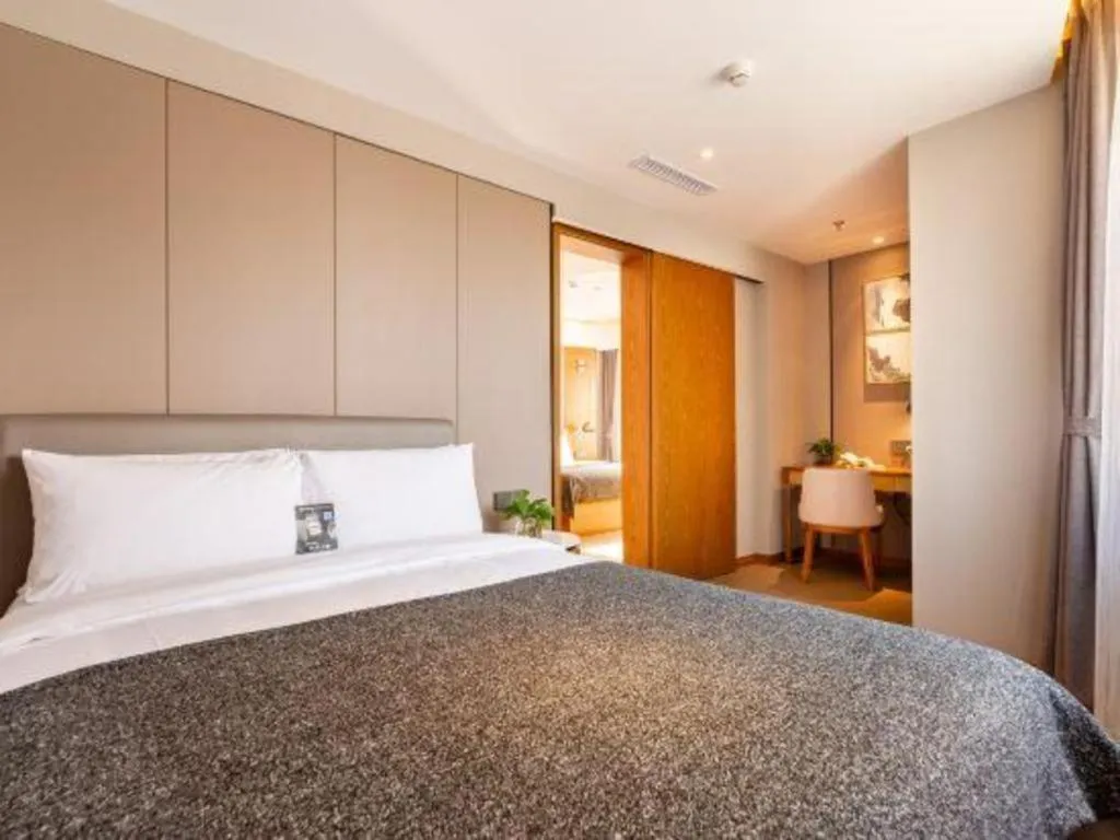 Bed in Yitel Collection Shenyang Hunnan Olympic Sports Center Caixia Street Metro Station