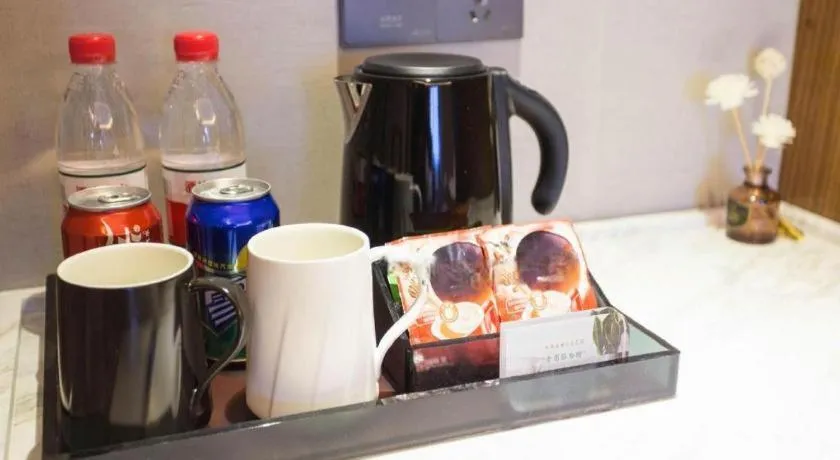 Yitel Collection Shenyang Hunnan Olympic Sports Center Caixia Street Metro Station