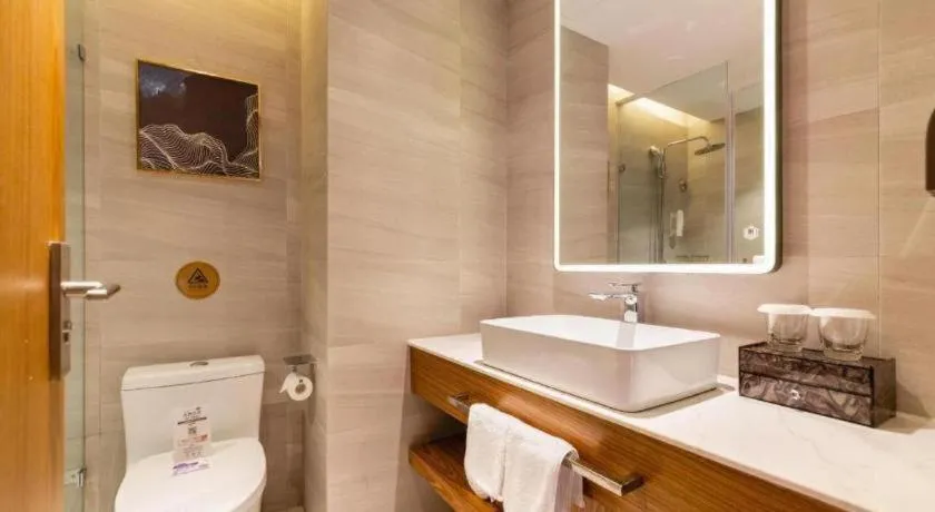 Yitel Collection Shenyang Hunnan Olympic Sports Center Caixia Street Metro Station