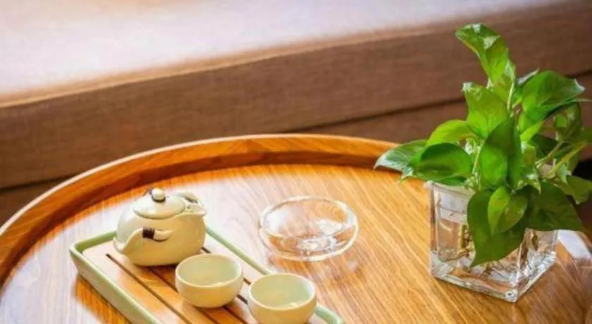 Yitel Collection Shenyang Hunnan Olympic Sports Center Caixia Street Metro Station