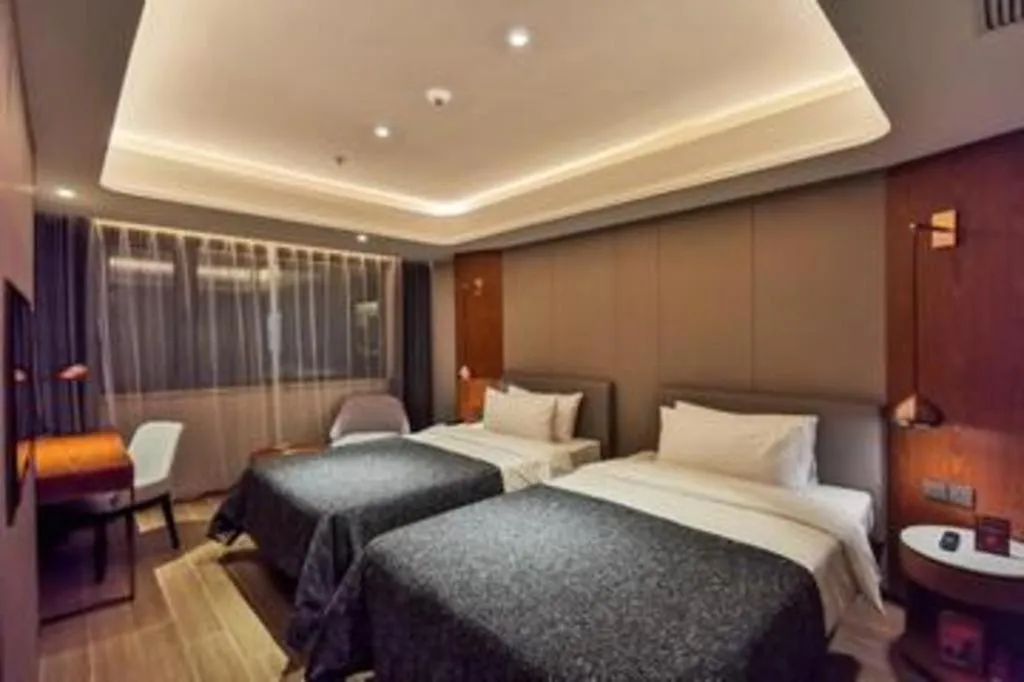 Bed in Yitel Collection Shenyang North Railway Station Metro Station