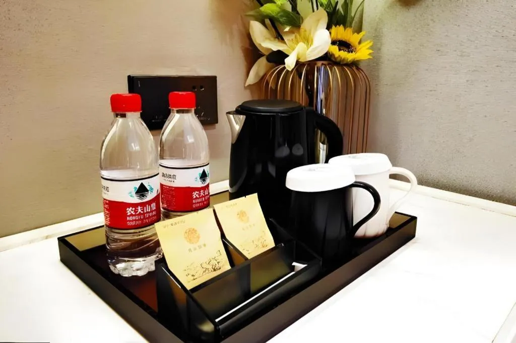 Yitel Collection Shenyang North Railway Station Metro Station