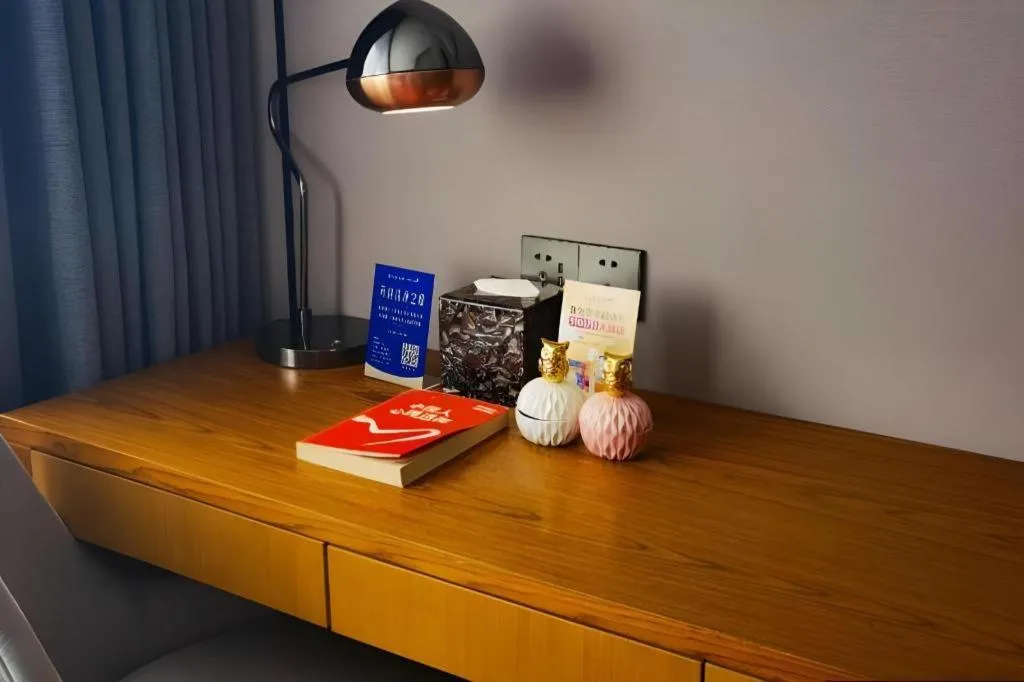 Yitel Collection Shenyang North Railway Station Metro Station