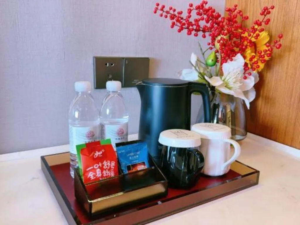 Yitel Collection Shenyang North Railway Station Metro Station