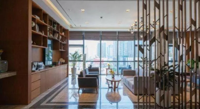 Yitel Collection Shenyang North Railway Station Metro Station