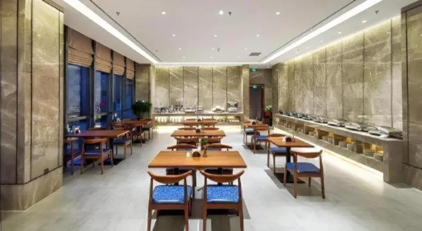 Yitel Collection Shenyang North Railway Station Metro Station