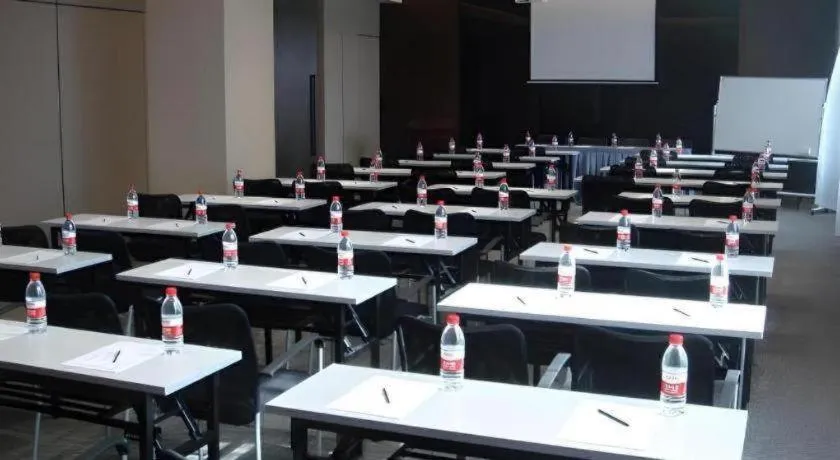 Yitel Xi'an High-tech Zone Jinye Road Shenzhou Digital Technology Park