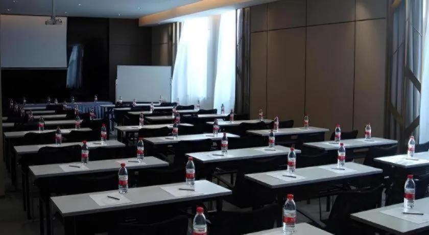 Yitel Xi'an High-tech Zone Jinye Road Shenzhou Digital Technology Park