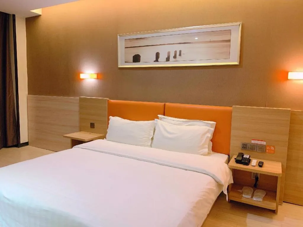 Bed in 7 Days Premium Lintao City Golden Street Shopping Plaza Branch