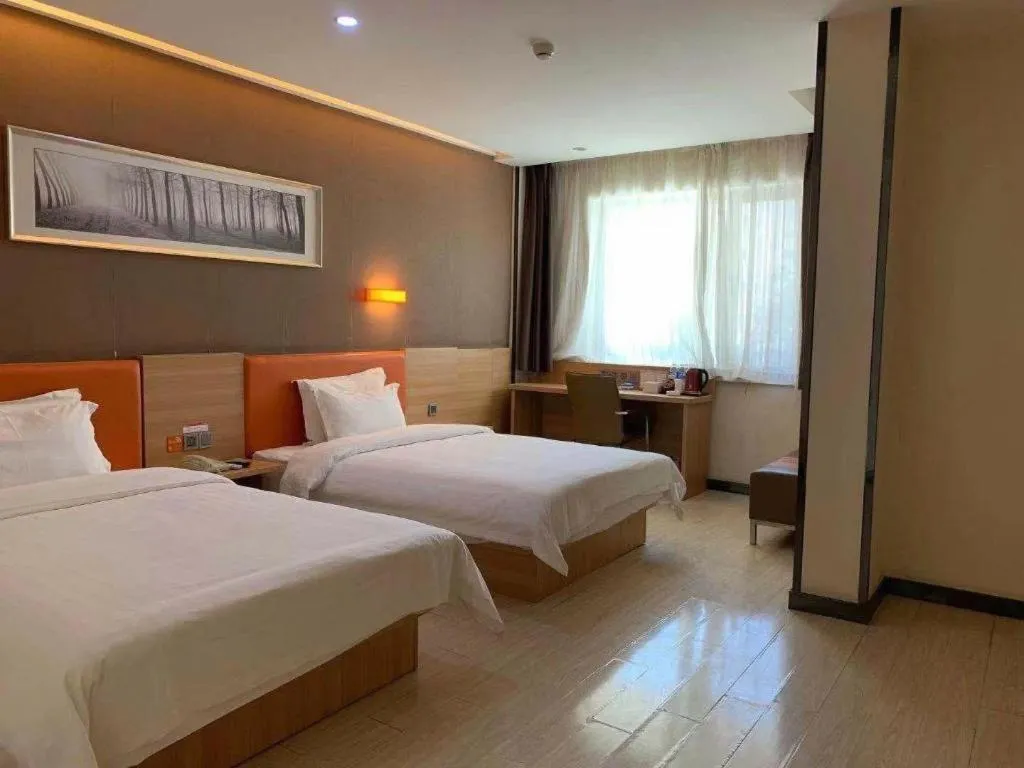 Bed in 7 Days Premium Lintao City Golden Street Shopping Plaza Branch