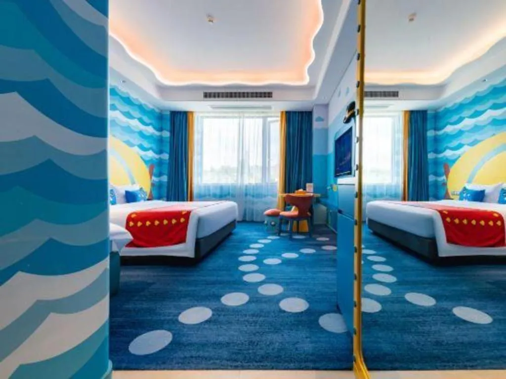 Bed in Dolphin Bay Hotel