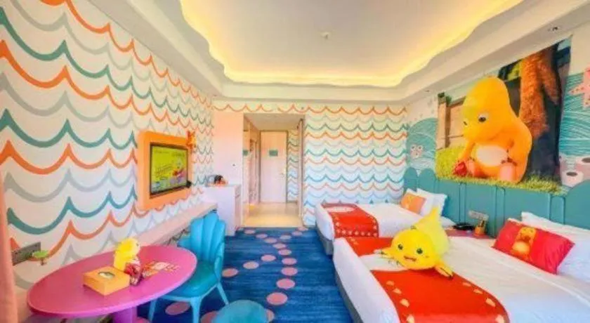 Bed in Dolphin Bay Hotel