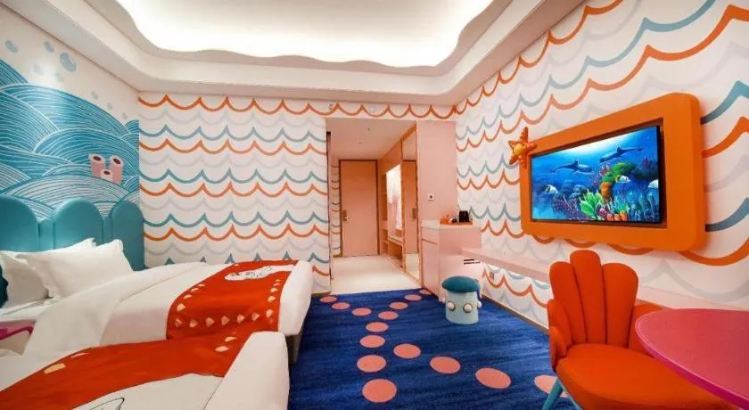 Bed in Dolphin Bay Hotel