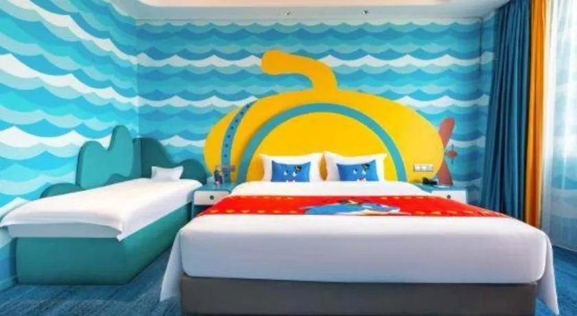 Bed in Dolphin Bay Hotel
