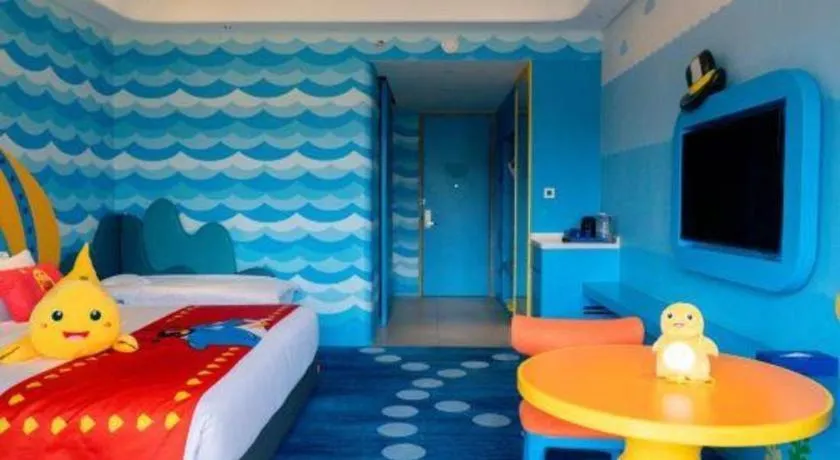 Bed in Dolphin Bay Hotel