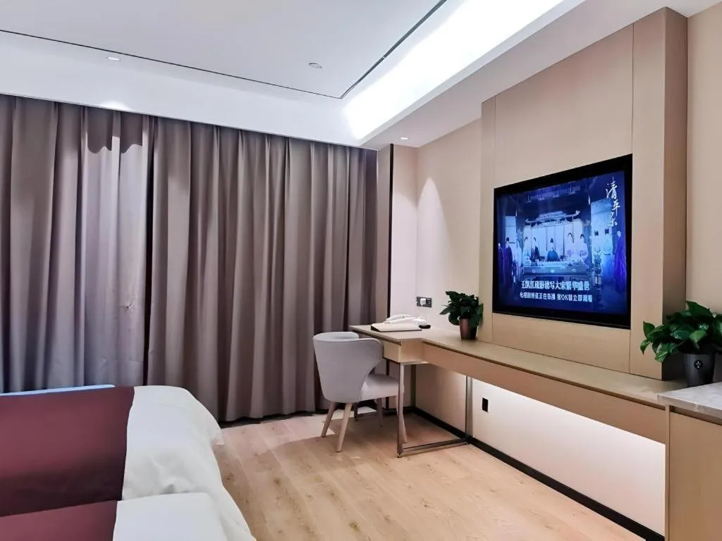 Gya Hotel Jurong England International