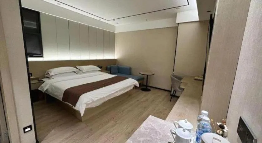 Bed in Gya Hotel Jurong England International