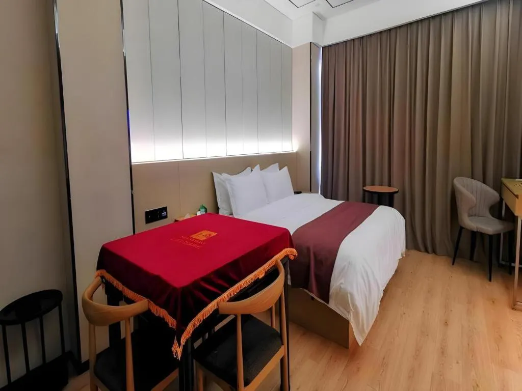 Bed in Gya Hotel Jurong England International