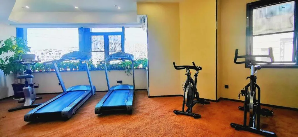 Gya Hotel Jurong England International