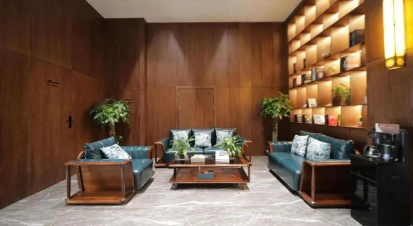 Gya Hotel Jurong England International