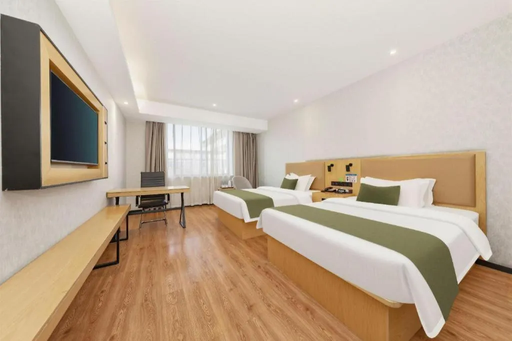 Bed in GreenTree Inn Ganzhou Gan County Bus Station