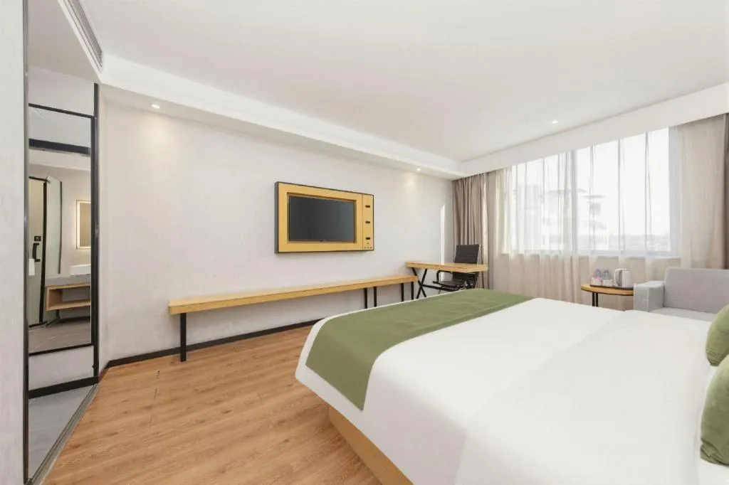 Bed in GreenTree Inn Ganzhou Gan County Bus Station