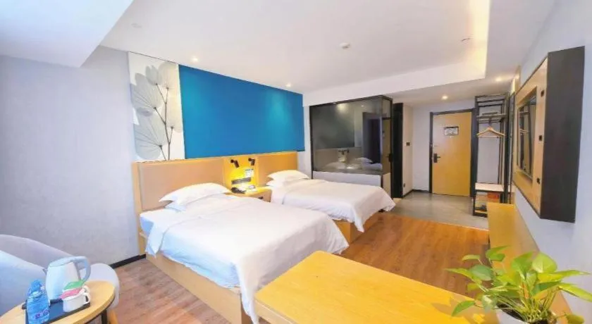 Bed in GreenTree Inn Ganzhou Gan County Bus Station