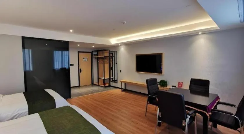 Bed in GreenTree Inn Ganzhou Gan County Bus Station