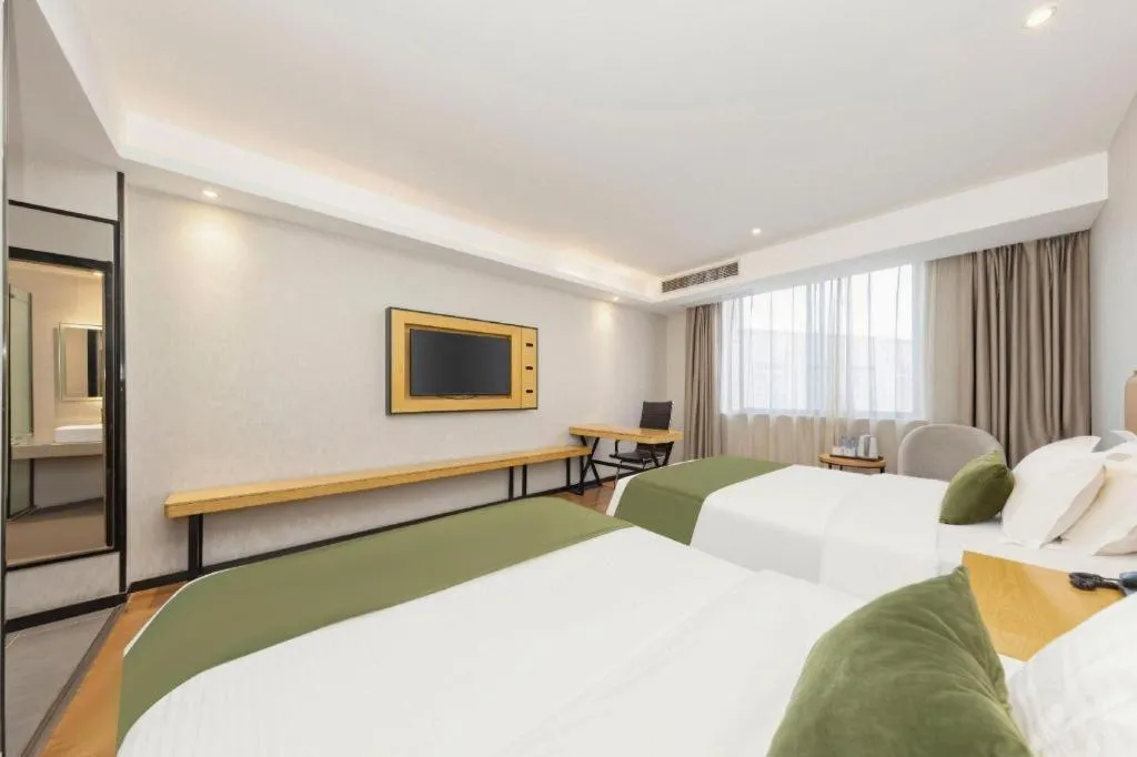 Bed in GreenTree Inn Ganzhou Gan County Bus Station